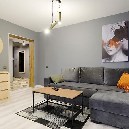 Vip Apartment Studio On Lesi Ukrainky 17 Blvd เคียฟ ภายนอก รูปภาพ